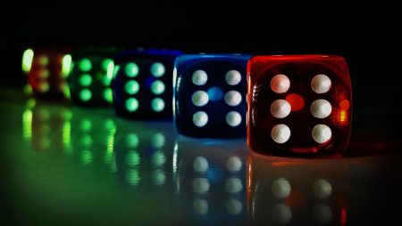 【疑問】オンラインカジノで稼ぐと税金がかかる!?確定申告のやり方・基礎知識を紹介