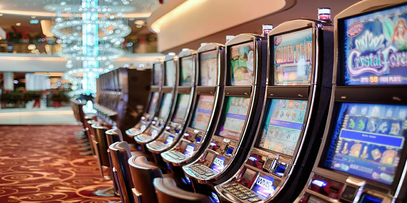 オンラインカジノ オンラインスロット と店舗の違いは 人気台15選や遊び方を徹底解説 Casino Lobby カジノロビー
