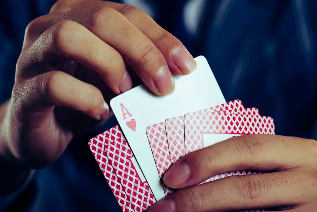 6人でも遊べる大人数向けトランプゲーム10選 ルール 必勝法 楽しむ方法まとめ Casino Lobby カジノロビー